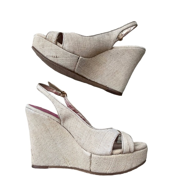 Lilly Pulitzer Picture Perfect Canvas Wedge Heel Sandals Gold Beige Size 7 M - Picture 2 of 9